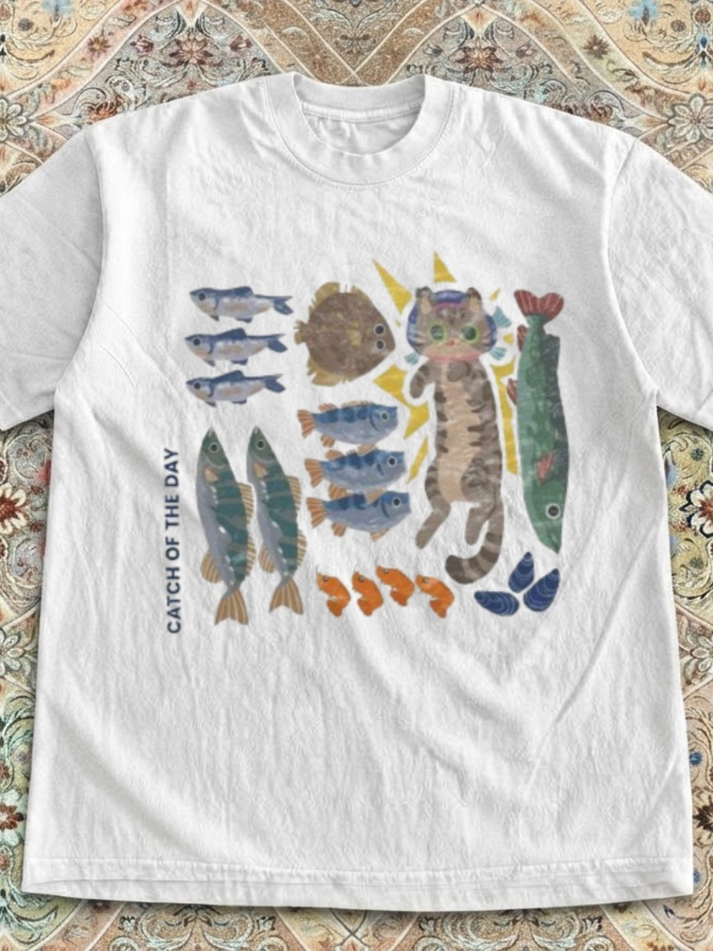 Gildan White Tee with Colorful Cat & Fish Graphic